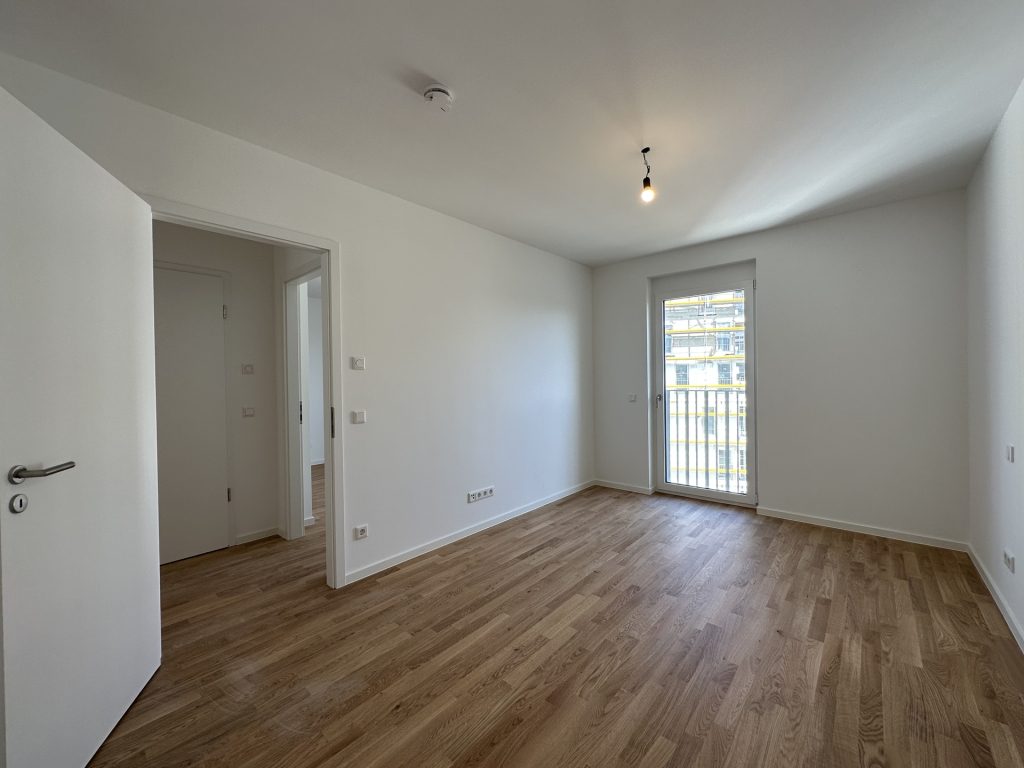 Hirn Immobilien GmbH - Immobilienangebot - Neu-Ulm - Wohnungen - 4-Zi.-Whg., 92,87 qm im 6. OG - SÜD STADT MITTE - ZUHAUSE MITTEN IN NEU-ULM