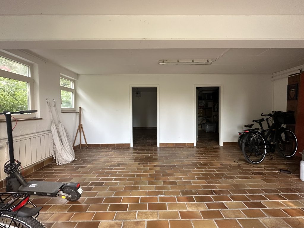 Hirn Immobilien GmbH - Immobilienangebot - Ulm - Wohnungen - "TRAUMHAFTE ERDGESCHOSSWOHNUNG MIT CHARME AUF DEM ULMER MICHELSBERG"