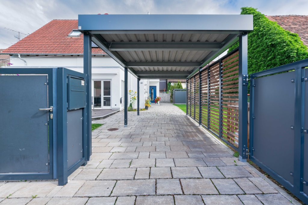 Hirn Immobilien GmbH - Immobilienangebot - Langenau - Häuser - CHARMANTE DOPPELHAUSHÄLFTE MIT PV-ANLAGE UND SPEICHER IM HERZEN VON LANGENAU