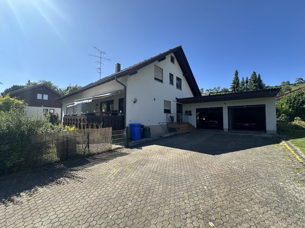 Hirn Immobilien GmbH - Immobilienangebot - Langenau / Hörvelsingen - Wohnungen - Dachgeschosswohnung mit Süd-West Balkon in ruhiger Lage in Langenau/ Hörvelsingen