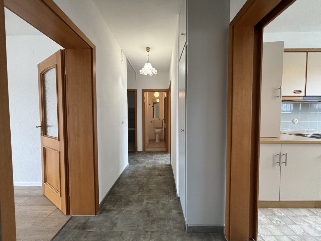 Hirn Immobilien GmbH - Immobilienangebot - Ulm - Wohnungen - Helle, gut geschnittene 3-Zimmer-Wohnung am Ulmer Eselsberg - perfekt für Paare