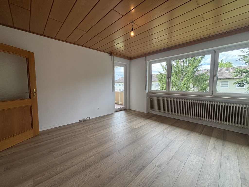 Hirn Immobilien GmbH - Immobilienangebot - Ulm - Wohnungen - Helle, gut geschnittene 3-Zimmer-Wohnung am Ulmer Eselsberg - perfekt für Paare