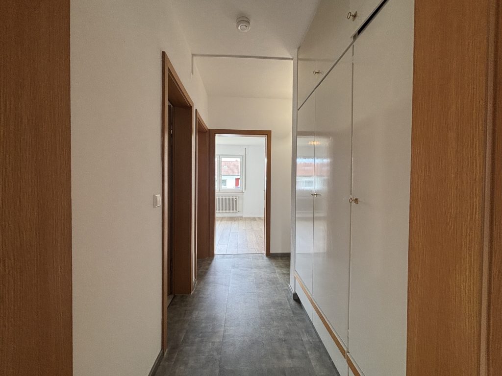 Hirn Immobilien GmbH - Immobilienangebot - Ulm - Wohnungen - Helle, gut geschnittene 3-Zimmer-Wohnung am Ulmer Eselsberg - perfekt für Paare
