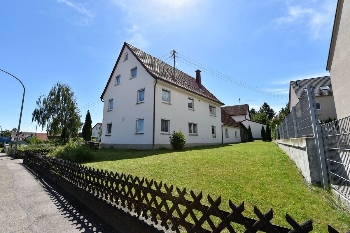 Hirn Immobilien GmbH - Immobilienangebot - Neu-Ulm / Pfuhl - Häuser - Pfuhler Investmentchance – gepflegtes Zweifamilienhaus mit vielen Optionen