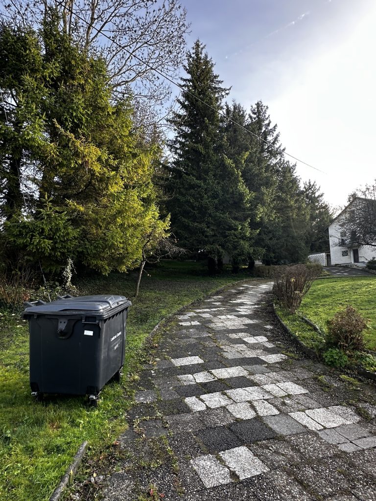 Hirn Immobilien GmbH - Immobilienangebot - Kötz / Großkötz - Grundstücke - Großzügiges Baugrundstück für Ihr individuelles Wohnprojekt