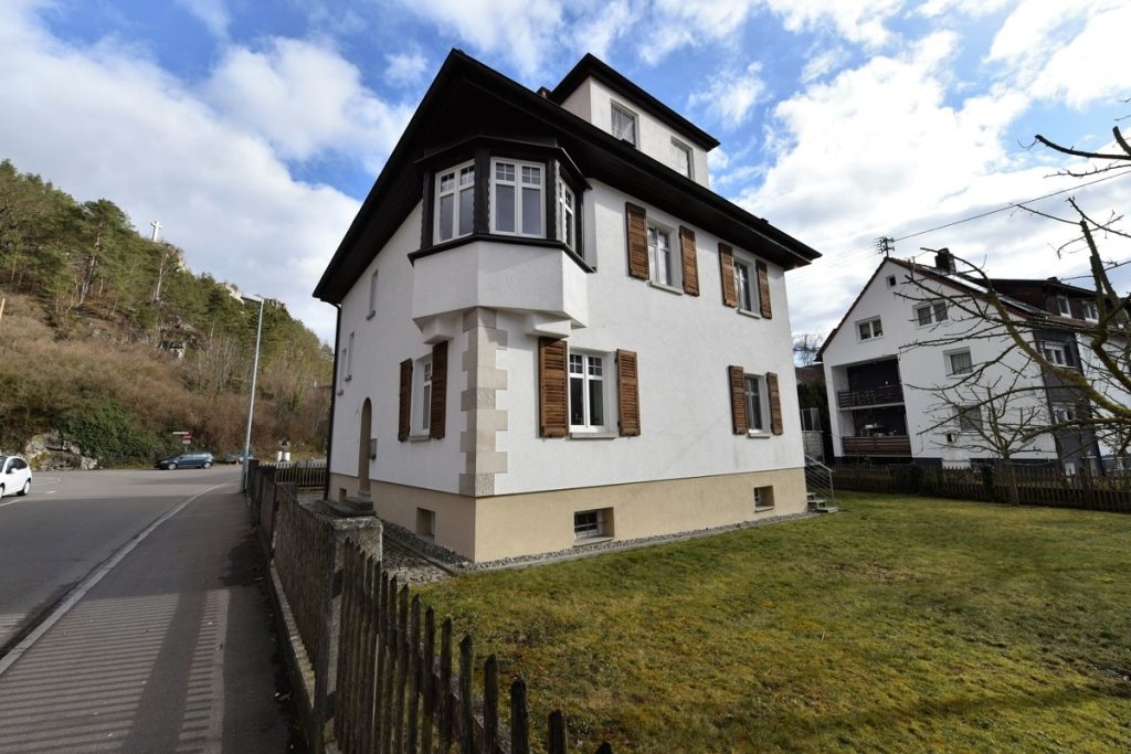 Hirn Immobilien GmbH - Immobilienangebot - Blaubeuren - Häuser - EINFAMILIENHAUS | BLAUBEUREN