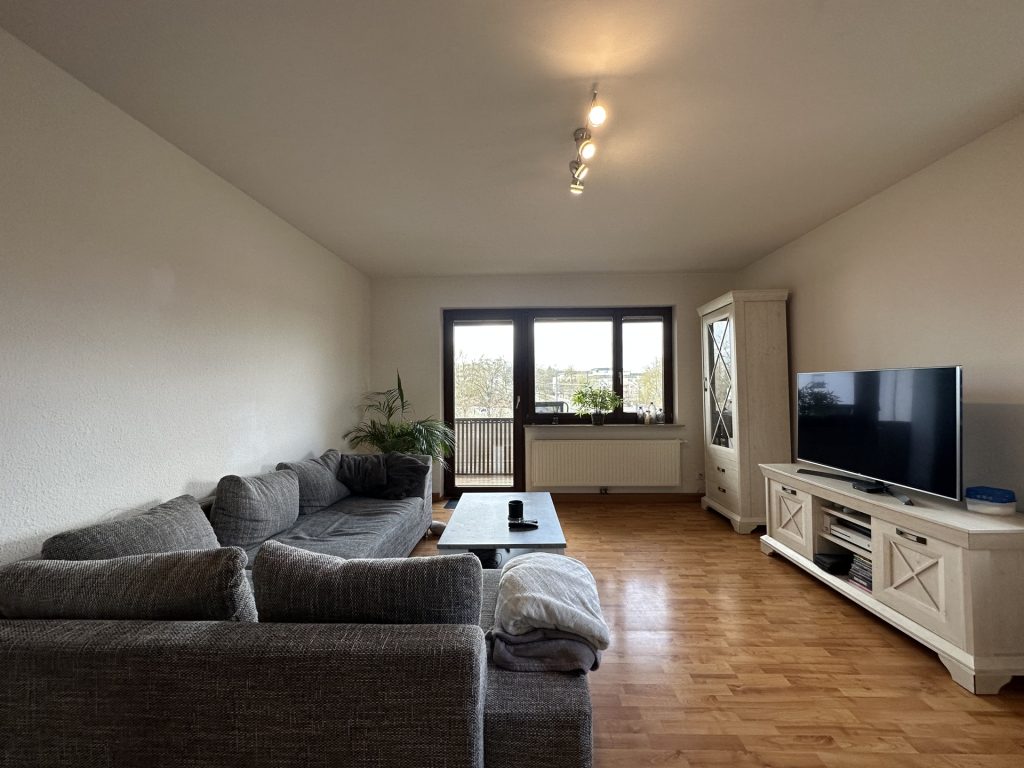 Hirn Immobilien GmbH - Immobilienangebot - Ulm - Alle - Gepflegtes Mehrfamilienhaus mit 19 Wohneinheiten in Bestlage mit Ausbaupotential