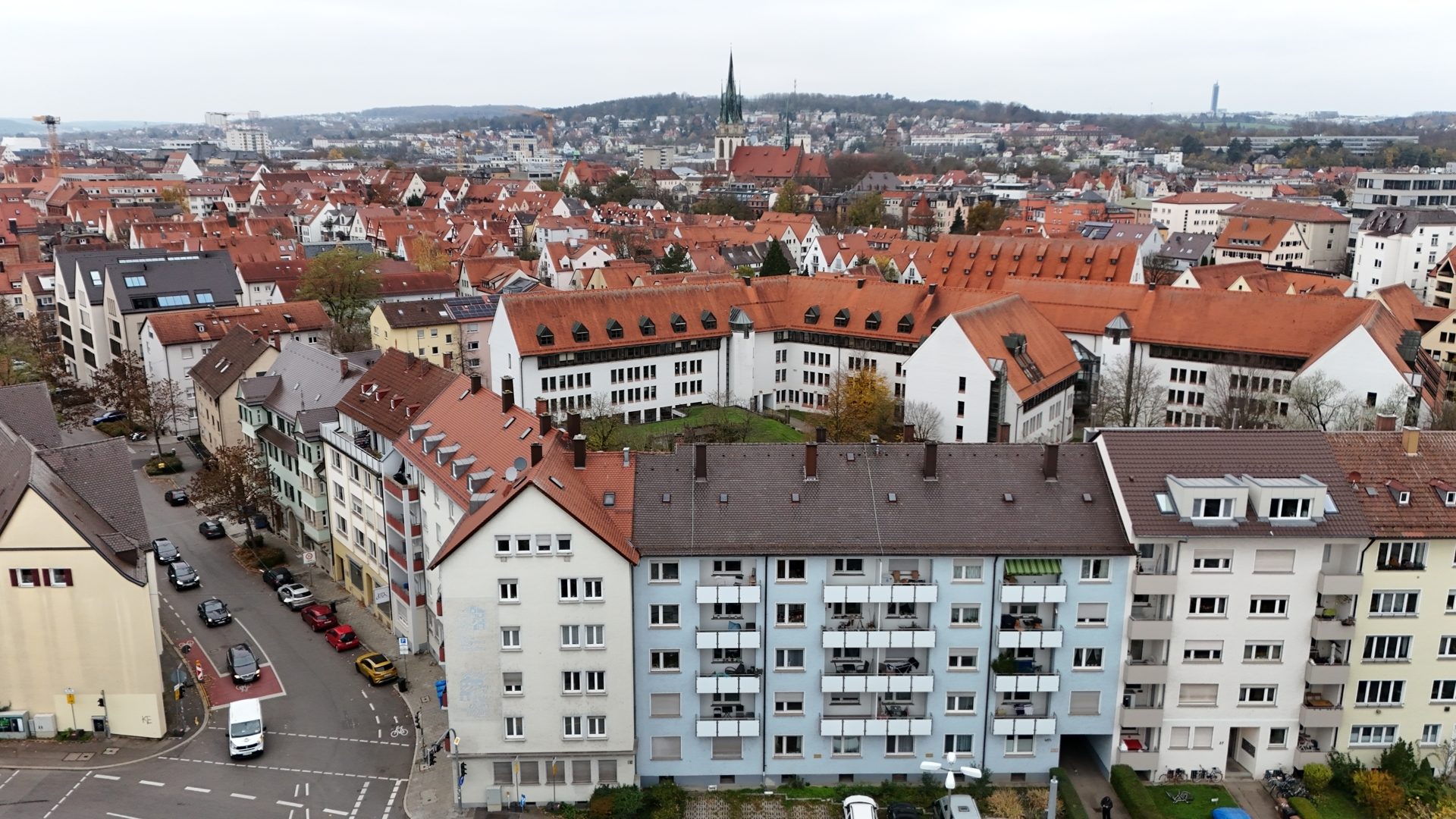 Hirn Immobilien GmbH - Immobilienangebot - Ulm - Wohnungen - Ulm: Attraktive 3-Zimmerwohnung mit Balkon & guter Lage. Jetzt entdecken!