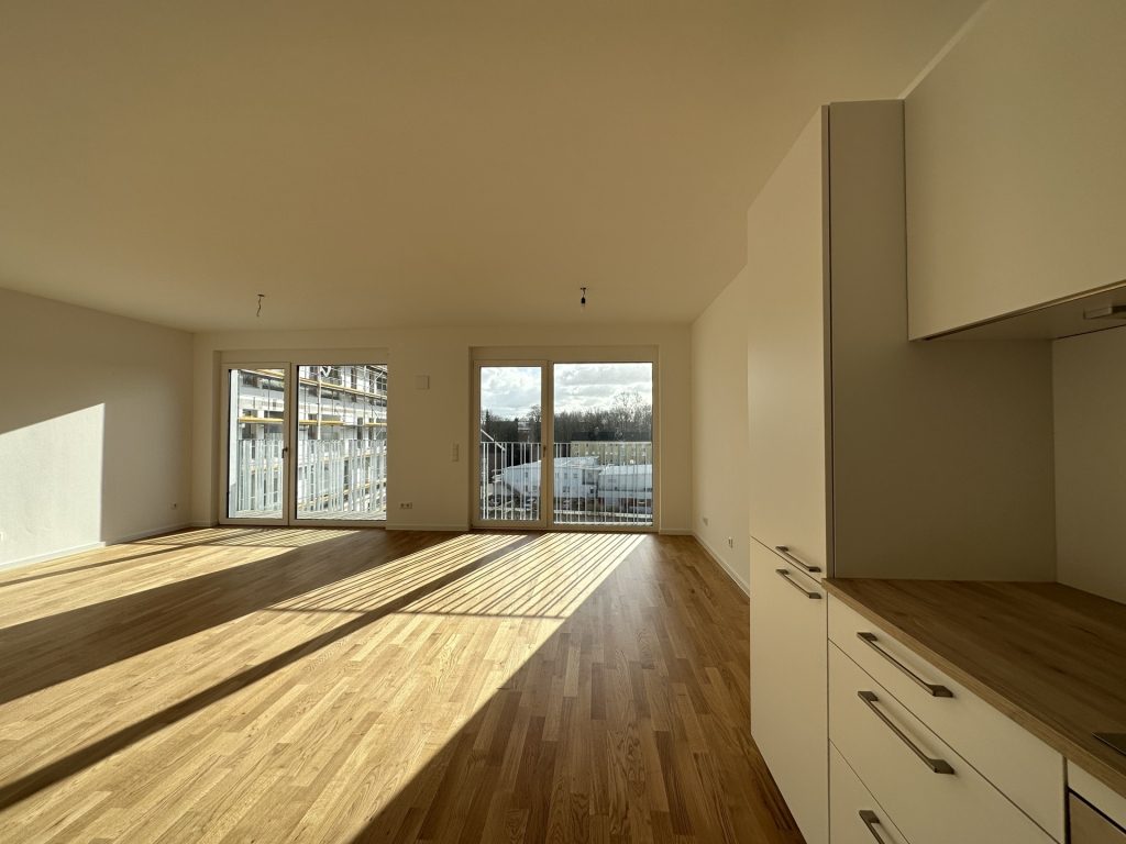Hirn Immobilien GmbH - Immobilienangebot - Neu-Ulm - Wohnungen - 3-Zi.-Whg., 100,05 qm im 4. OG - SÜD STADT MITTE - ZUHAUSE MITTEN IN NEU-ULM