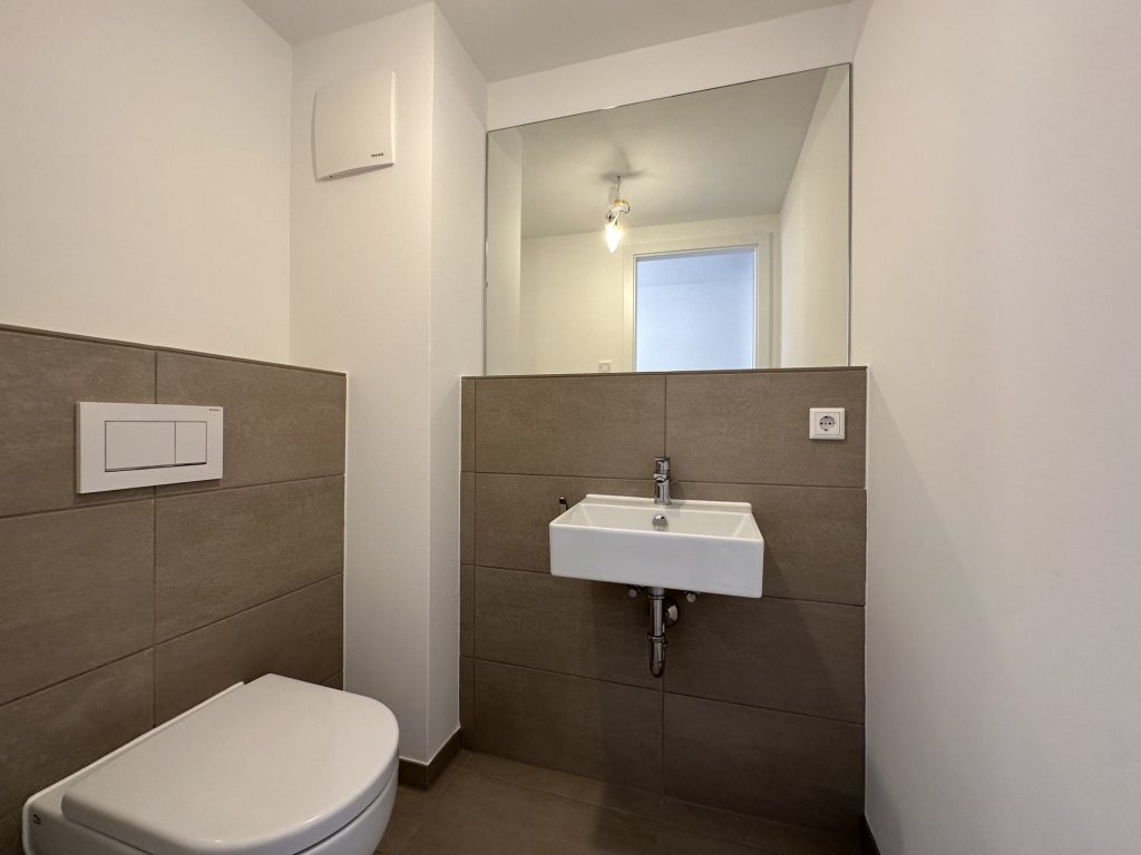 Hirn Immobilien GmbH - Immobilienangebot - Neu-Ulm - Wohnungen - 3-Zi.-Whg., 100,05 qm im 4. OG - SÜD STADT MITTE - ZUHAUSE MITTEN IN NEU-ULM