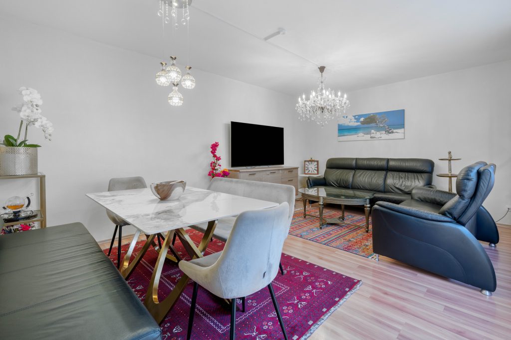 Hirn Immobilien GmbH - Immobilienangebot - Ulm - Wohnungen - Wohlfühlwohnung mit Terrasse – 4 Zimmer in ruhiger Lage am Eselsberg!