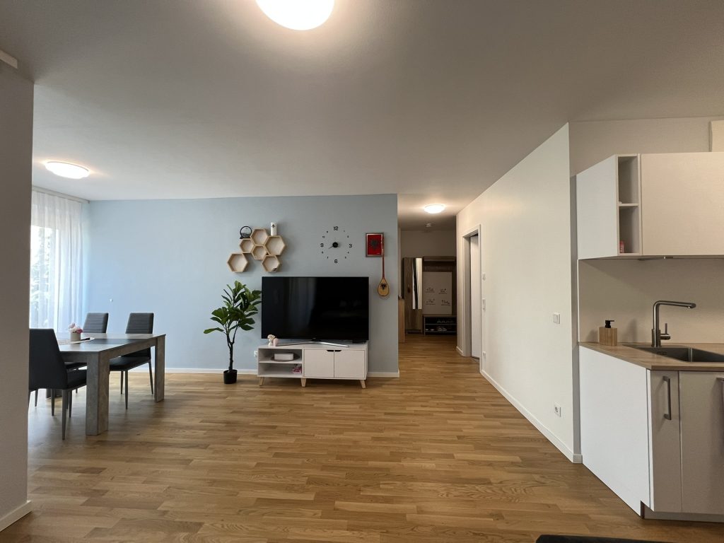 Hirn Immobilien GmbH - Immobilienangebot - Neu-Ulm - Wohnungen - 2-Zi.-Whg., 59,17 qm im 1. OG - SÜD STADT MITTE - ZUHAUSE MITTEN IN NEU-ULM