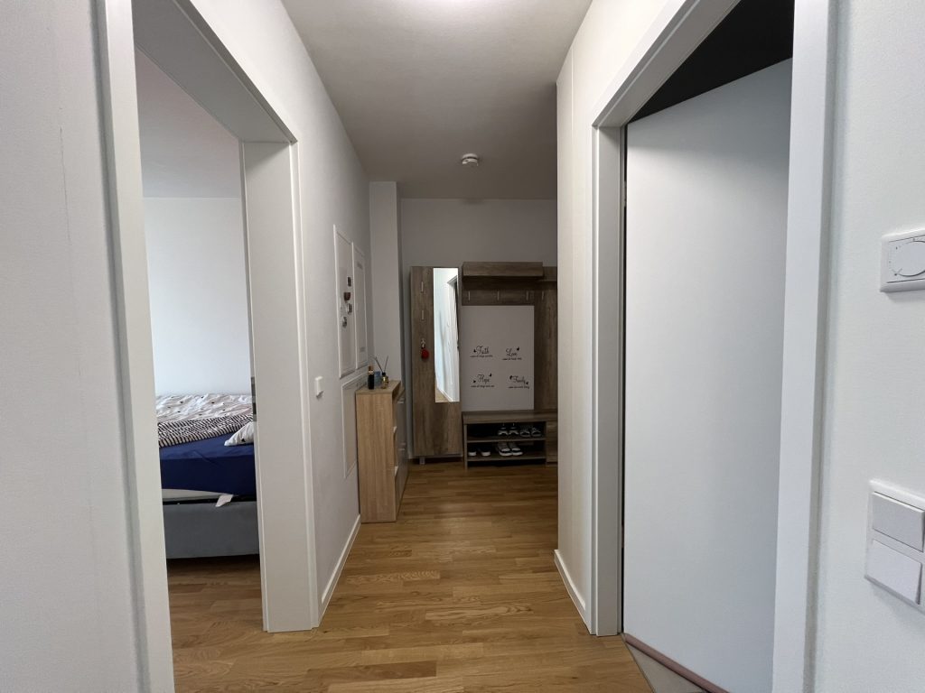 Hirn Immobilien GmbH - Immobilienangebot - Neu-Ulm - Wohnungen - 2-Zi.-Whg., 59,17 qm im 1. OG - SÜD STADT MITTE - ZUHAUSE MITTEN IN NEU-ULM