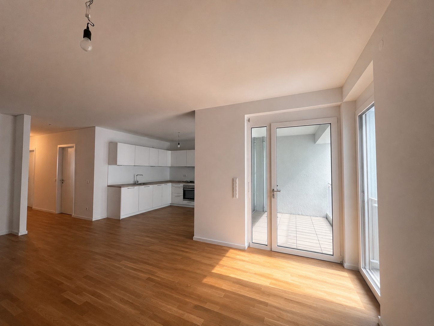 Hirn Immobilien GmbH - Immobilienangebot - Neu-Ulm - Wohnungen - 3-Zi.-Whg., 85,6 qm im 3. OG - SÜD STADT MITTE - ZUHAUSE MITTEN IN NEU-ULM