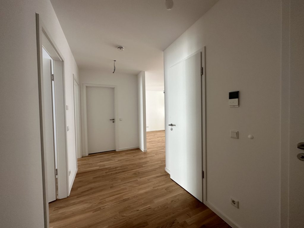 Hirn Immobilien GmbH - Immobilienangebot - Neu-Ulm - Wohnungen - 3-Zi.-Whg., 77,44 qm im 3. OG - SÜD STADT MITTE - ZUHAUSE MITTEN IN NEU-ULM