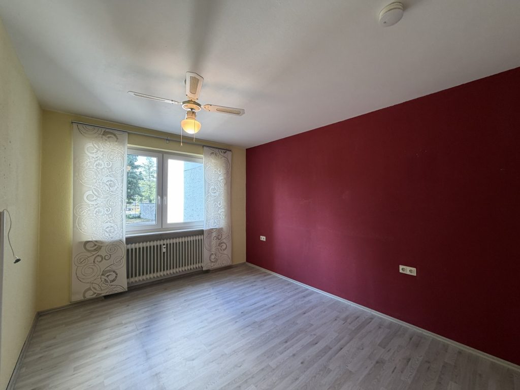 Hirn Immobilien GmbH - Immobilienangebot - Ummendorf - Wohnungen - Wohnen im Hochparterre – 4-Zimmer-Wohnung mit Wintergarten in Ummendorf
