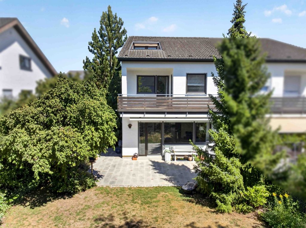 Hirn Immobilien GmbH - Immobilienangebot - Ulm - Häuser - Doppelhaushälfte in Ulm