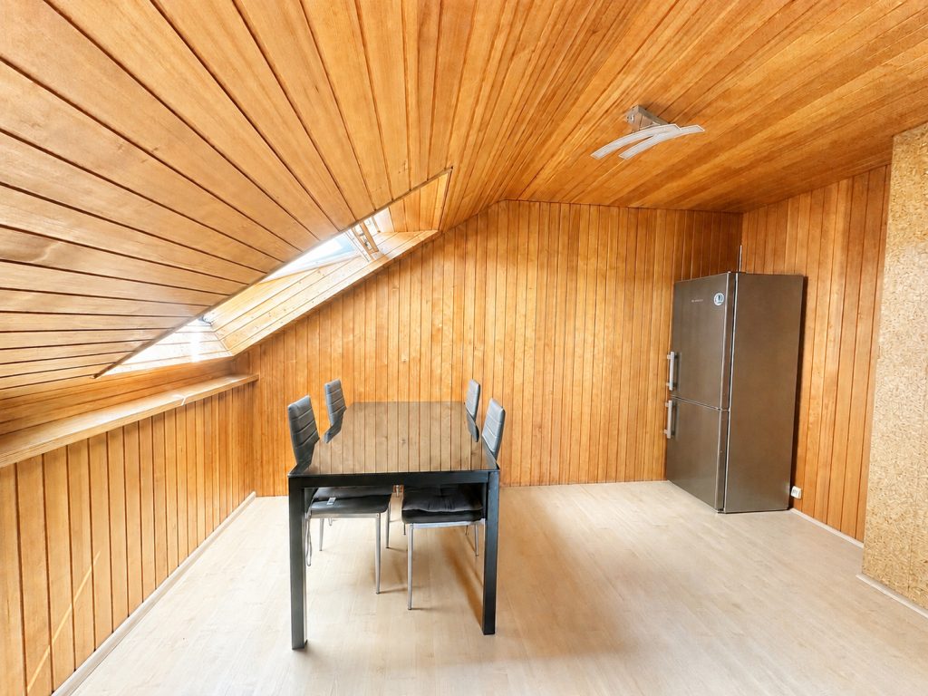 Hirn Immobilien GmbH - Immobilienangebot - Vöhringen/Thal - Wohnungen - 1,5 Zimmer-Studio-Wohnung mit Sauna, Einbauküche und Balkon in Vöhringen/Thal