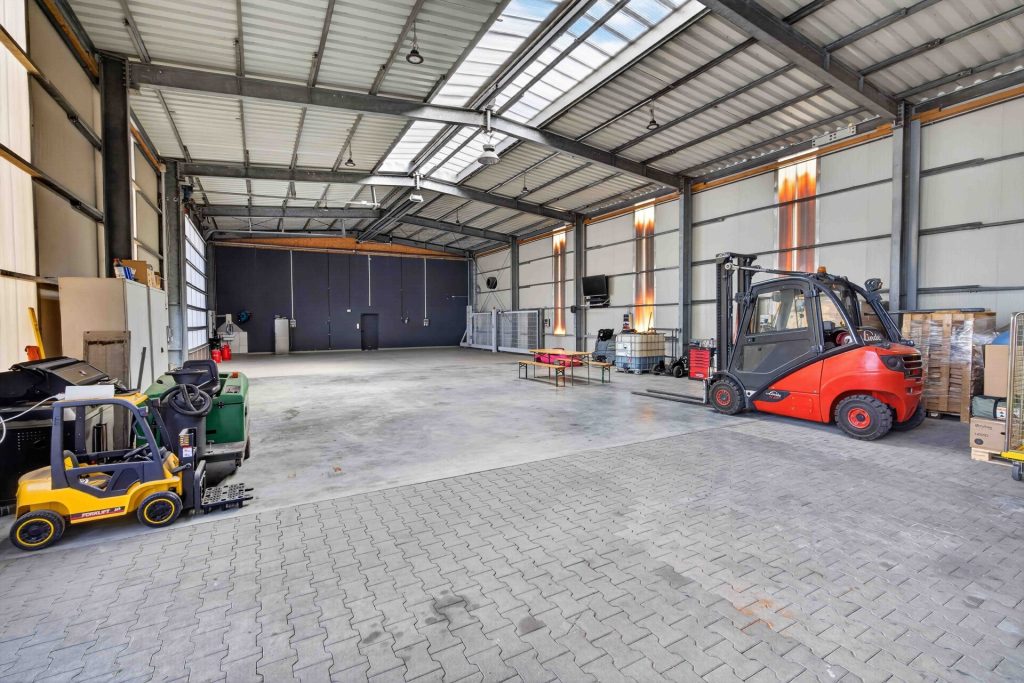 Hirn Immobilien GmbH - Immobilienangebot - Bellenberg - Alle - Gewerbeimmobilie mit Lizenz für den Betrieb eines Tierkrematoriums
