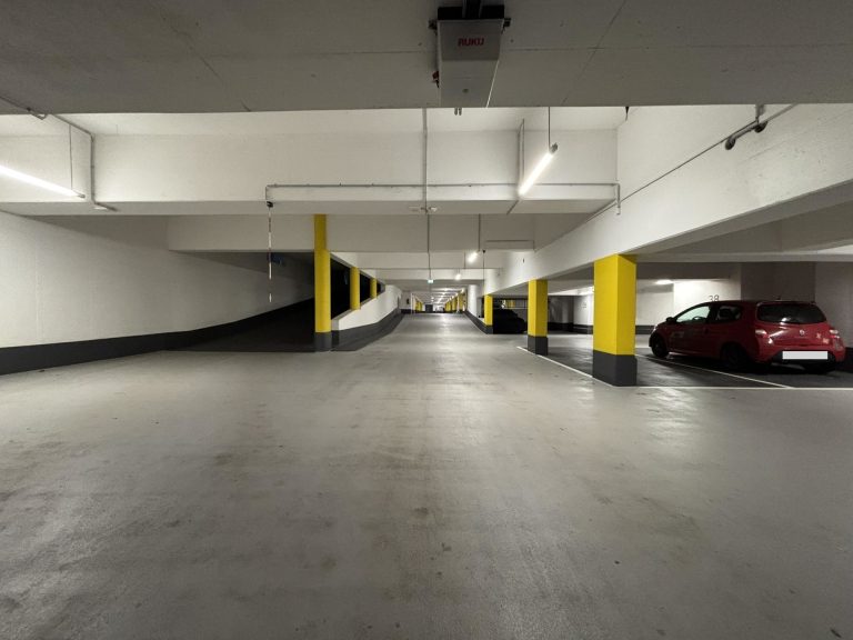 Hirn Immobilien GmbH - Immobilienangebot - Ulm - Alle - XXL TIEFGARAGENSTELLPLATZ IN ULM-SÖFLINGEN!