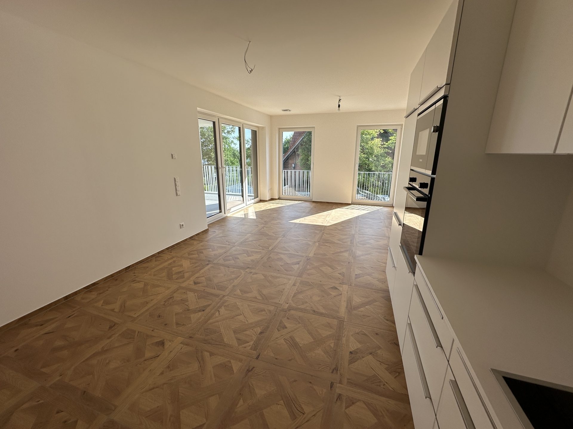 Hirn Immobilien GmbH - Immobilienangebot - Blaustein-Wippingen - Wohnungen - Erstbezug im Alten Rathaus Wippingen – hochwertige 3-Zimmer-Wohnung mit überdachter Loggia