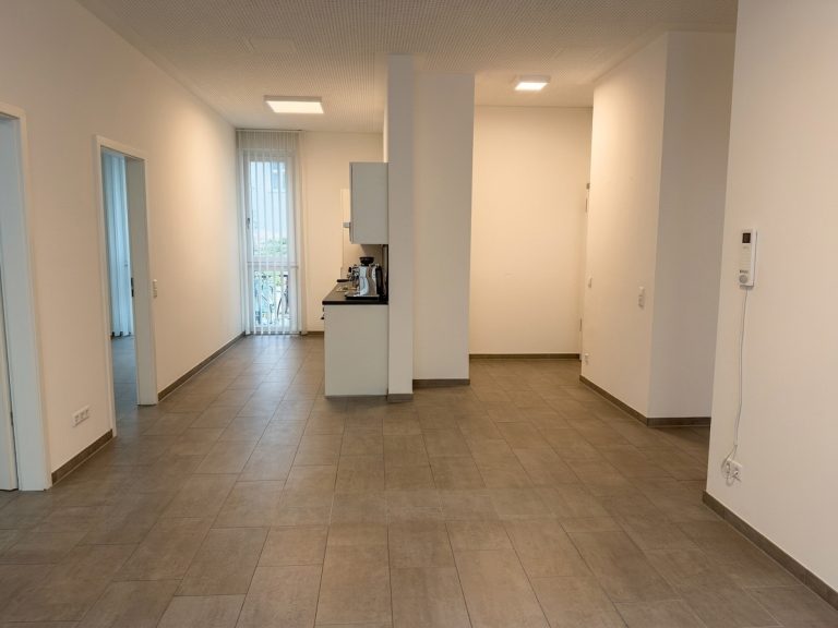 Hirn Immobilien GmbH - Immobilienangebot - Neu-Ulm - Alle - Büro oder Praxis auf 137 m² im Herzen von Neu-Ulm!