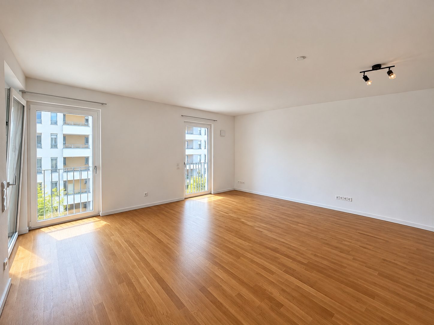 Hirn Immobilien GmbH - Immobilienangebot - Neu-Ulm - Wohnungen - 2-Zi.-Whg., 51,78 qm im 3. OG - SÜD STADT MITTE - ZUHAUSE MITTEN IN NEU-ULM