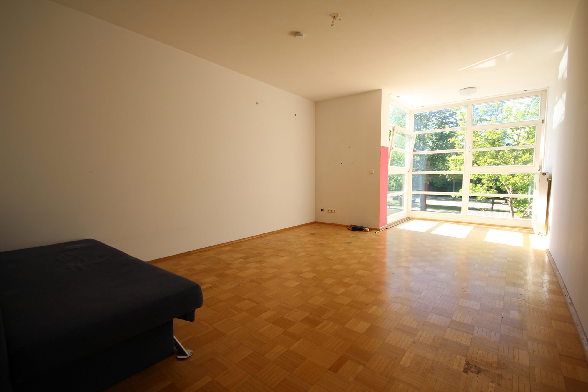 Rennplatz Immobilien - Immobilienankauf, Wohnbereich vorher Rennplatz Immobilien - Immobilienankauf, Wohnbereich vorher