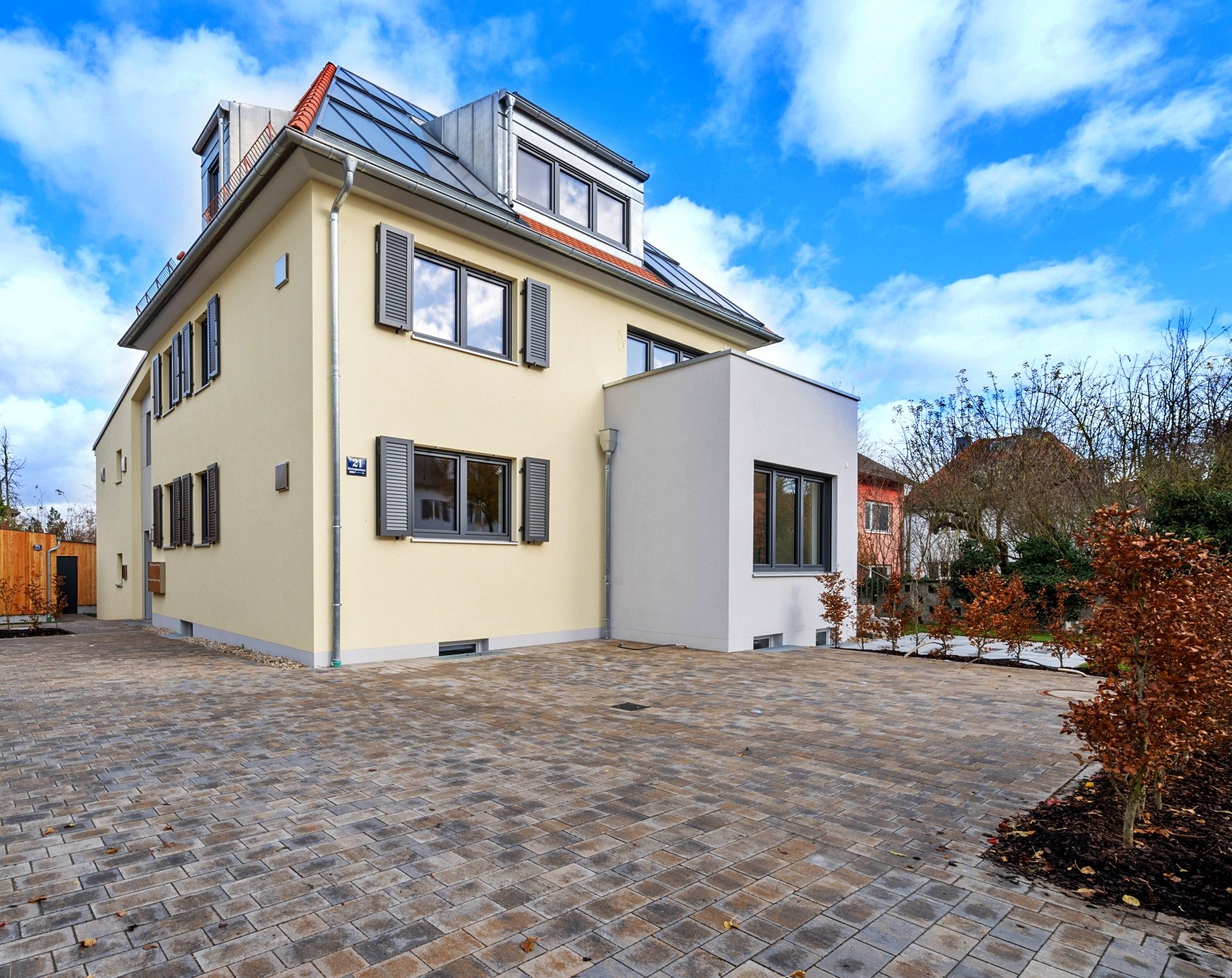 Immobilienangebot - Regensburg - Alle - Stilvolle 3-Zimmer-Neubauwohnung mit sonniger Terrasse und EBK in Kumpfmühl! Frei ab 01.01.!