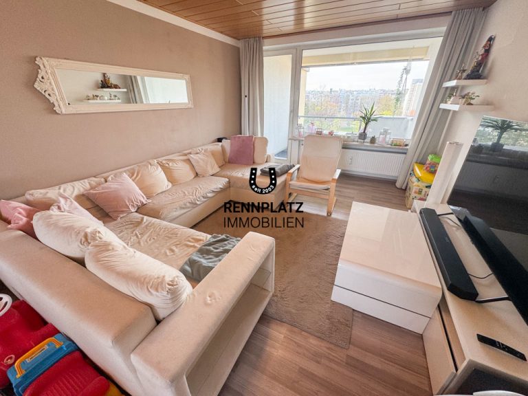 Immobilienangebot - Regensburg - Alle - Gepflegte 3,5-Zimmer-Wohnung in Regensburg-Königswiesen mit Balkon und Loggia. Frei ab 01.09.