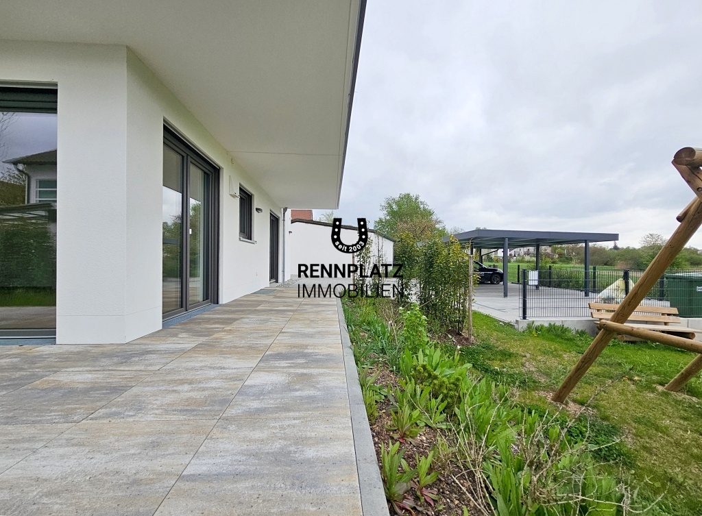 Immobilienangebot - Regensburg - Alle - Erstbezug: 3-Zimmer-Wohnung mit EBK, Terrasse und Blick ins Grüne in Regensburg-Nord. Frei ab 01.06.