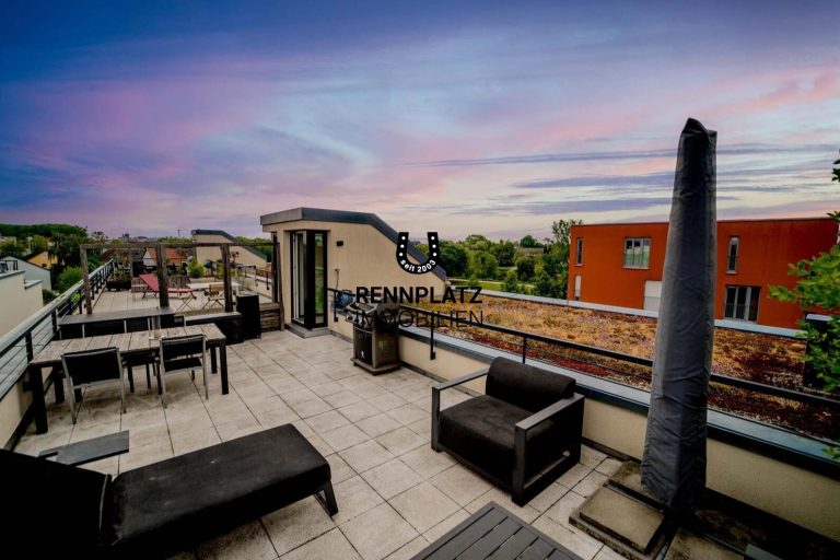 Immobilienangebot - Regensburg - Alle - Moderne 2,5-Zimmer-Wohnung mit großer Dachterrasse und 360-Grad-Blick. Frei ab 01.10.
