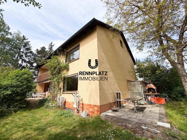 Immobilienangebot - Pentling - Alle - Ruhig gelegenes EFH/MFH mit Keller, Doppelgarage und viel Potential in Pentling. Sofort frei.