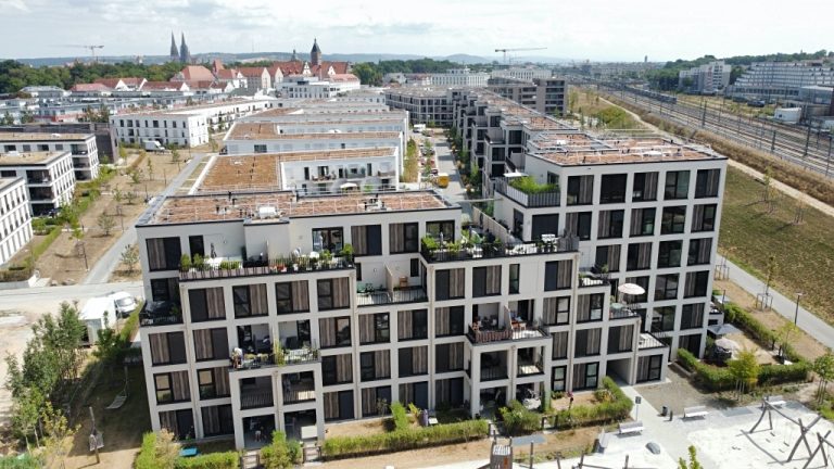 Immobilienangebot - Regensburg - Alle - WE152 | Moderne 2-Zimmer-Wohnung mit zwei Terrassen im Inneren Westen. Frei ab sofort.