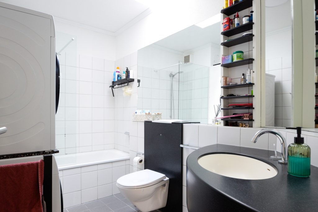 Immobilienangebot - Oldenburg - Wohnen - Gepflegte 3-Zimmer-Wohnung mit EBK und Balkon in ruhiger Lage in Ofenerdiek!