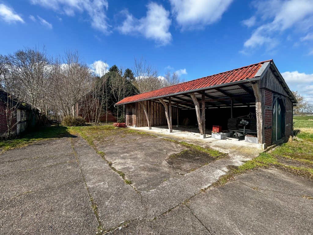 Immobilienangebot - Ovelgönne - Grundstück - Idyllisches Grundstück mit Altbestand und viel Potenzial in Strückhausen bei Ovelgönne zu verkaufen!