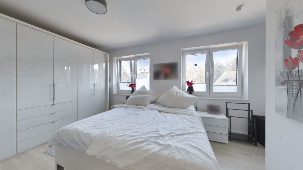 Immobilienangebot - Oldenburg - Wohnen - Moderne Doppelhaushälfte mit 7 Zimmern am Bürgerbusch zu verkaufen!