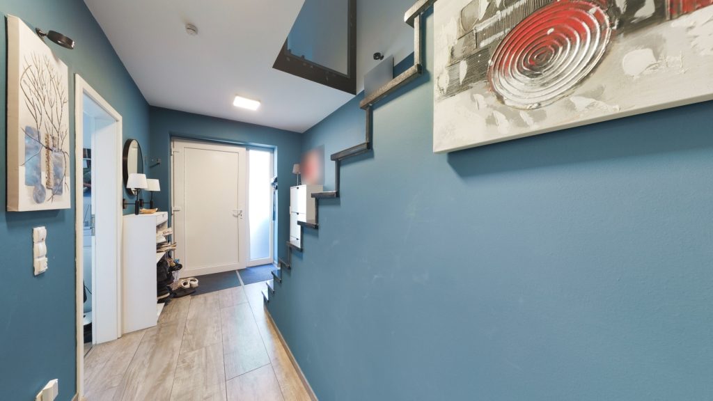 Immobilienangebot - Oldenburg - Wohnen - Moderne Doppelhaushälfte mit 7 Zimmern am Bürgerbusch zu verkaufen!