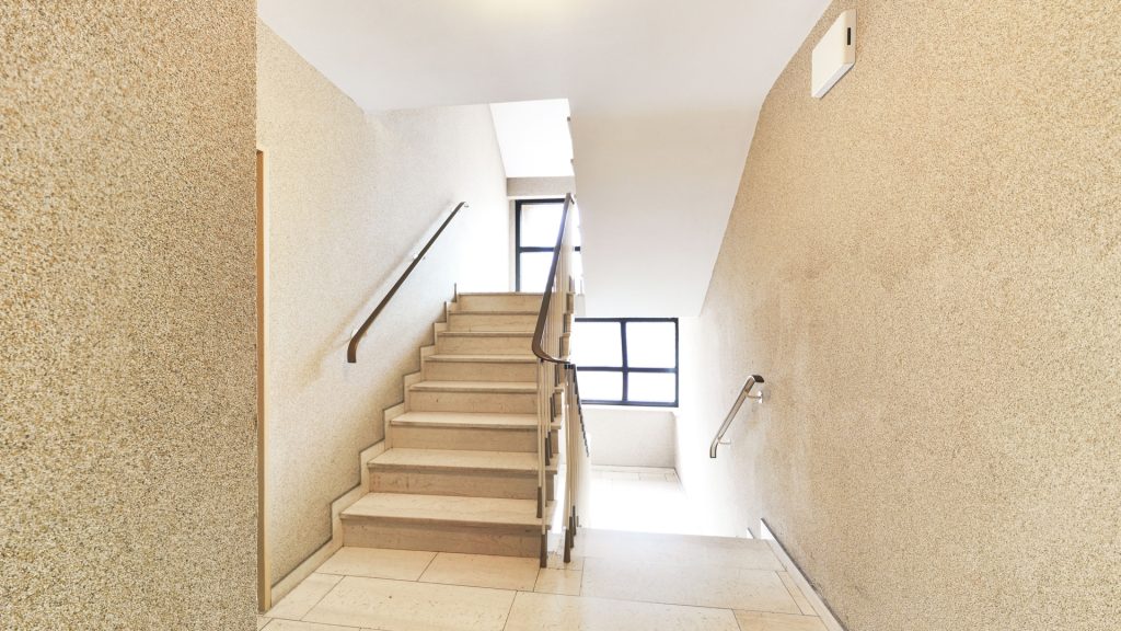 Immobilienangebot - Oldenburg - Wohnen - Gut geschnittene 1-Zimmer-Wohnung mit Balkon und Tiefgarage im beliebtem Stadtteil Eversten