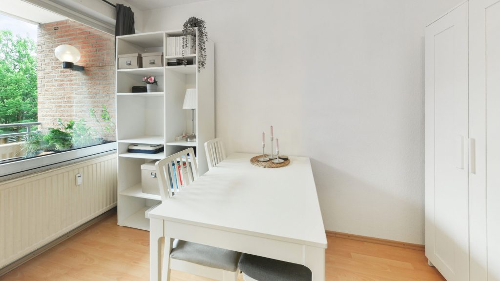 Immobilienangebot - Oldenburg - Wohnen - Gut geschnittene 1-Zimmer-Wohnung mit Balkon und Tiefgarage im beliebtem Stadtteil Eversten