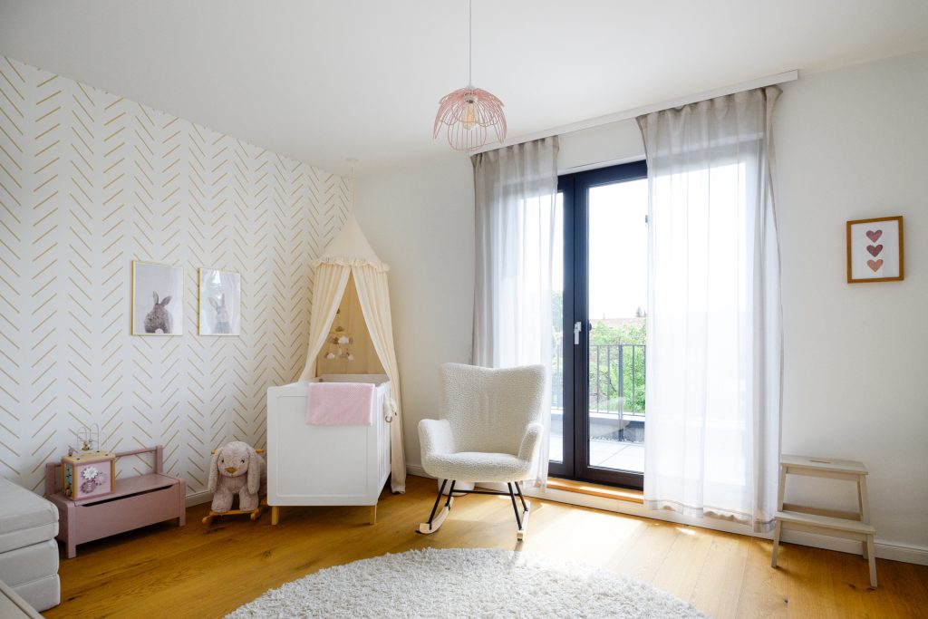 Immobilienangebot - Oldenburg - Wohnen - Architektenhaus mit Pool-Lounge, Doppelgarage und separatem Wohnhaus!