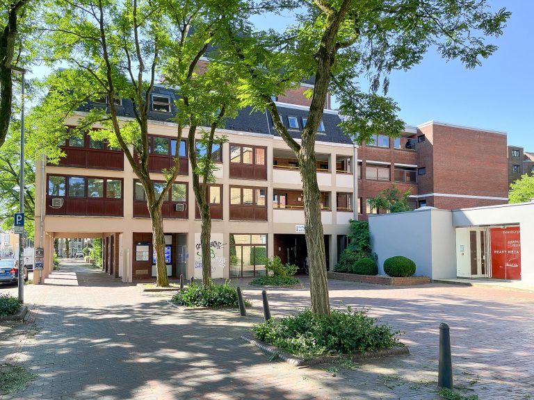 Immobilienangebot - Oldenburg - Wohnen - Renovierte Etagenwohnung mit sofortiger Verfügbarkeit im Gerichtsviertel Oldenburg