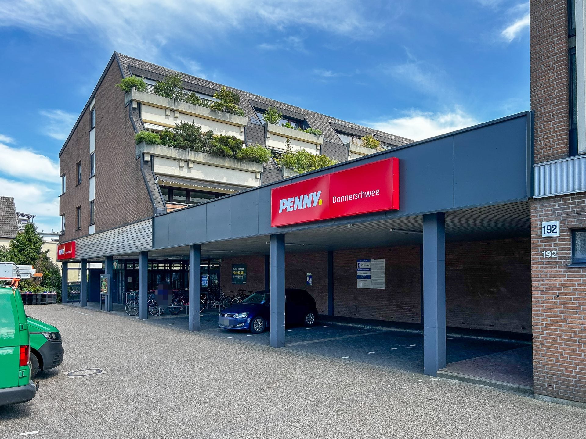 Immobilienangebot - Oldenburg (Oldenburg) / Donnerschwee - Wohnen - Bezugsfreie 3-Zimmer-Wohnung mit Dachterrasse in zentraler Lage von Donnerschwee zu verkaufen!