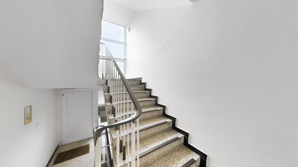 Immobilienangebot - Oldenburg - Wohnen - Gut geschnittene, vermietete 2-Zimmer-Wohnung in Bürgerfelde zu verkaufen!