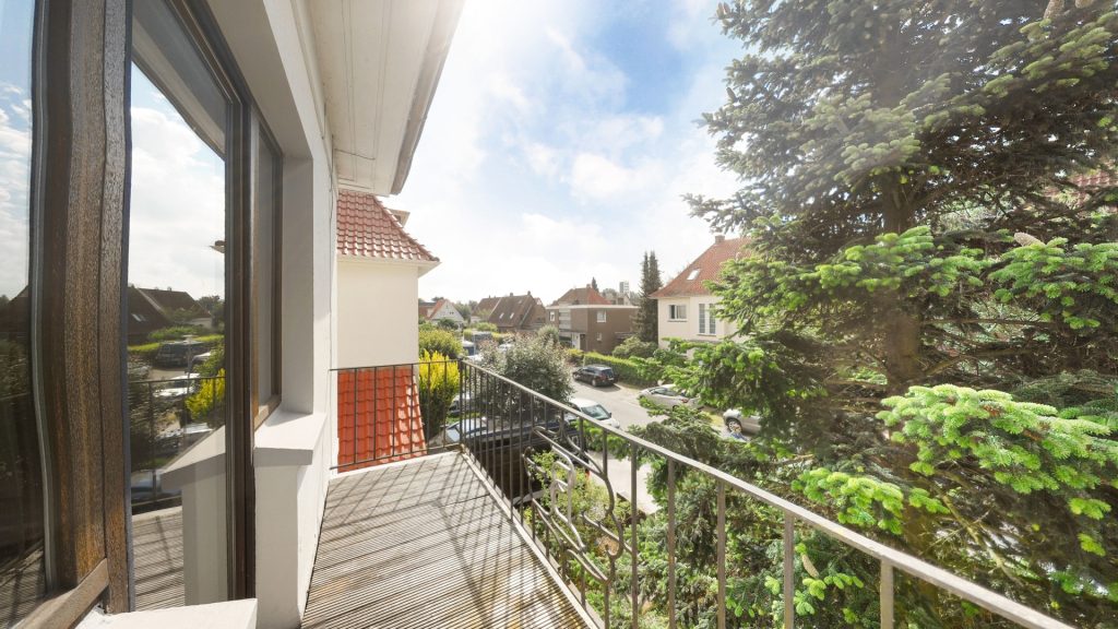 Immobilienangebot - Oldenburg - Wohnen - Repräsentatives 3-Parteienhaus mit Potenzial im Ehnernviertel zu verkaufen!