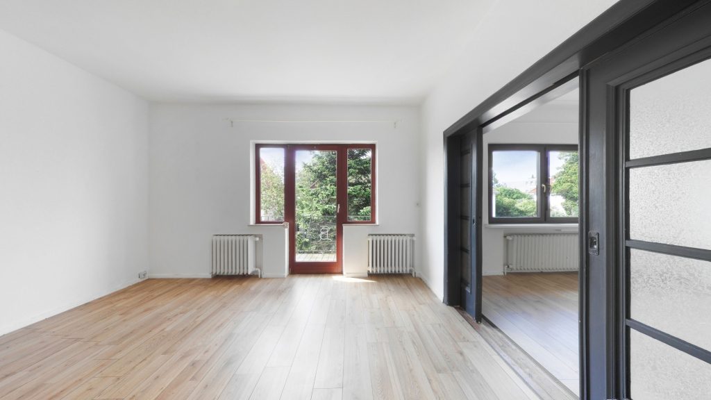 Immobilienangebot - Oldenburg - Wohnen - Repräsentatives 3-Parteienhaus mit Potenzial im Ehnernviertel zu verkaufen!