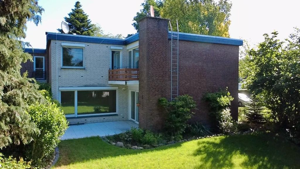 Immobilienangebot - Oldenburg - Wohnen - Saniert und Bezugsfrei! Reihenendhaus mit tollem Garten in Oldenburg Kreyenbrück
