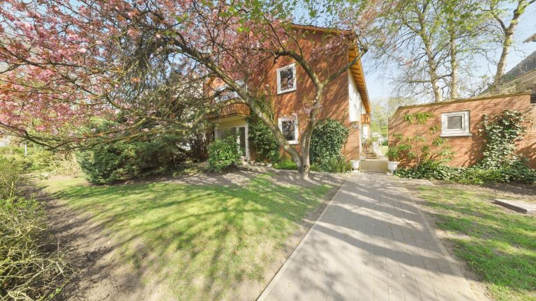 Immobilienangebot - Oldenburg - Wohnen - Kapitalanlage oder Eigennutzung? Hier müssen Sie sich entscheiden!