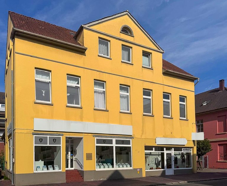 Immobilienangebot - Oldenburg - Rest - Historisches Wohn- und Geschäftshaus mit 7 Einheiten in bester Innenstadtlage von Oldenburg!