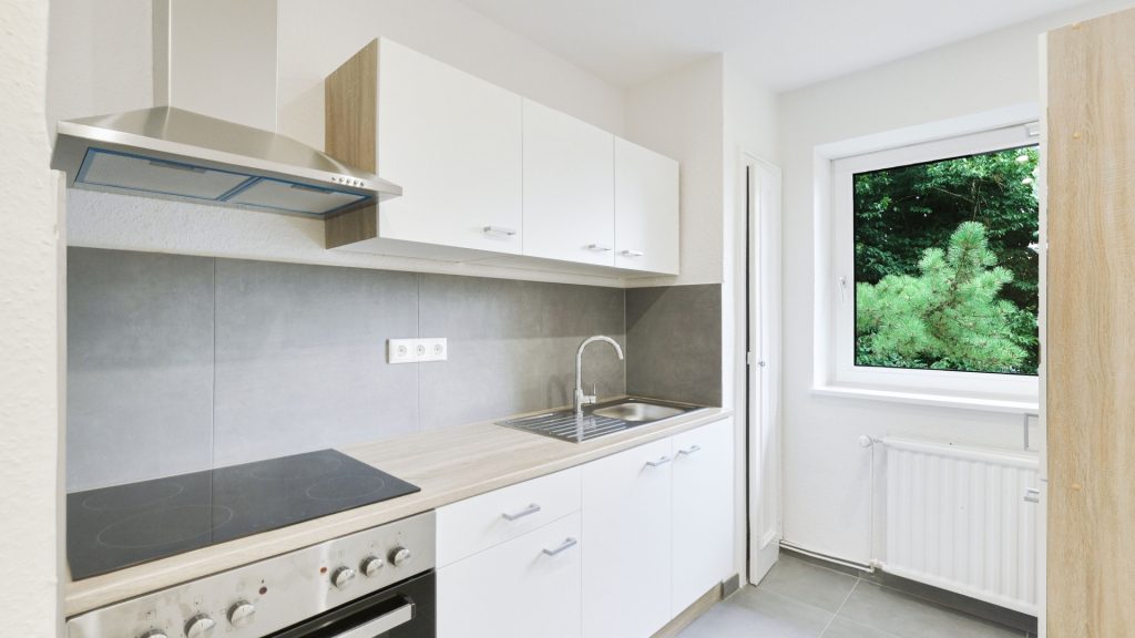 Immobilienangebot - Oldenburg - Rest - Attraktives Mehrfamilienhaus mit 5 Wohneinheiten und Ausbaureserve in Osternburg zu verkaufen!
